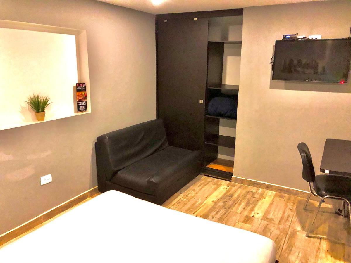 Bogotá Rooms Heroes Esterno foto