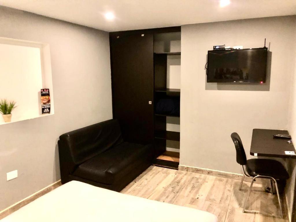 Bogotá Rooms Heroes Esterno foto