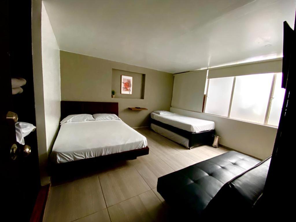 Bogotá Rooms Heroes Esterno foto